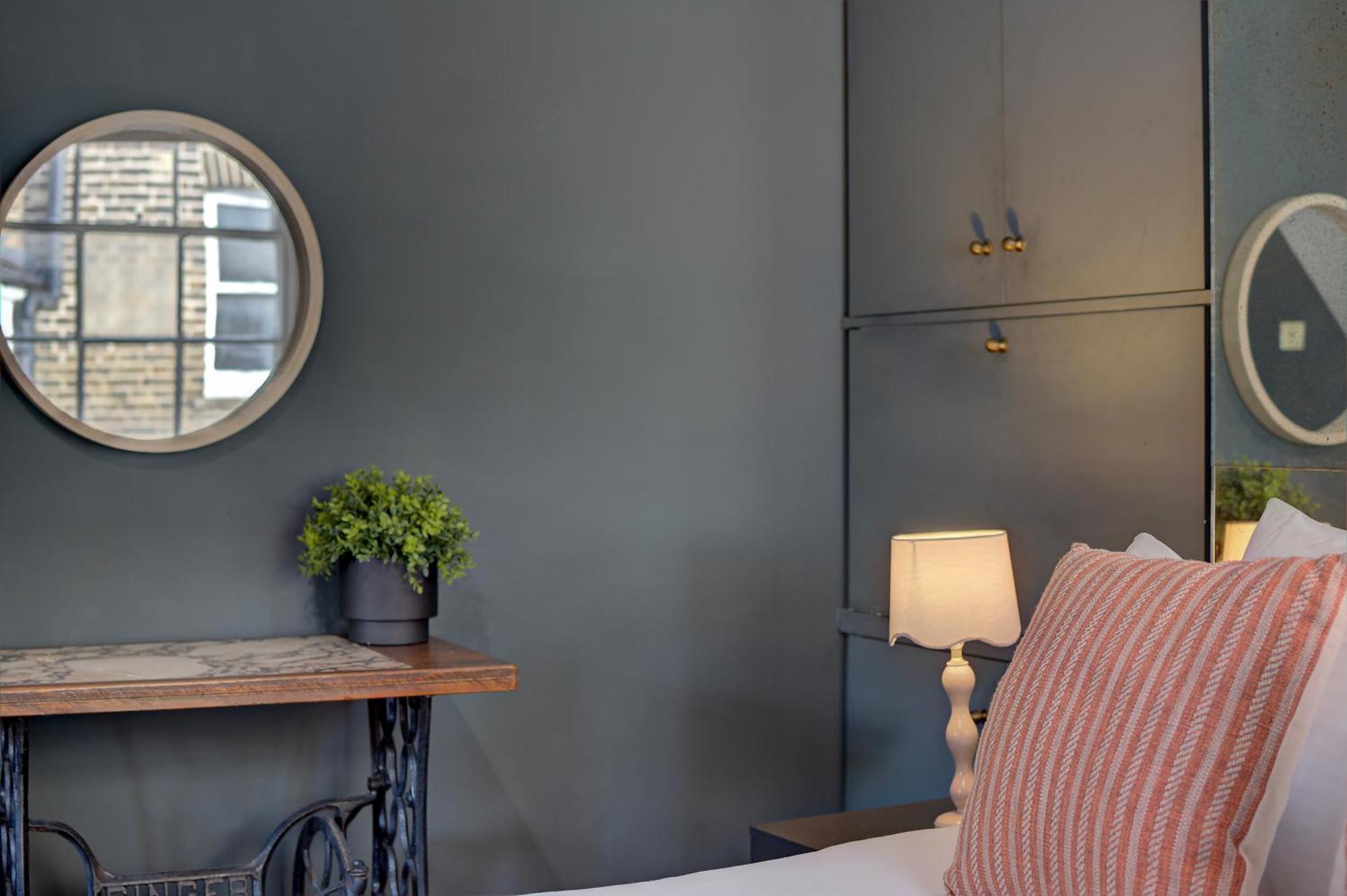 Stylish Flat In Shoreditch, Private Roof Terrace London
